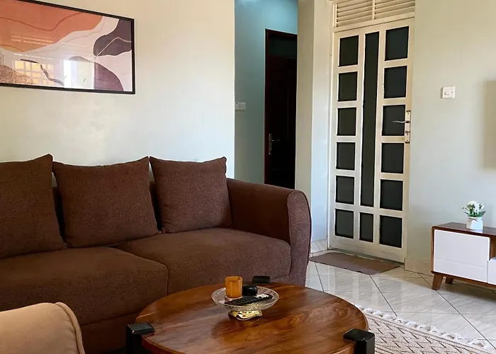 A-Grade Living-Wifi & Parking