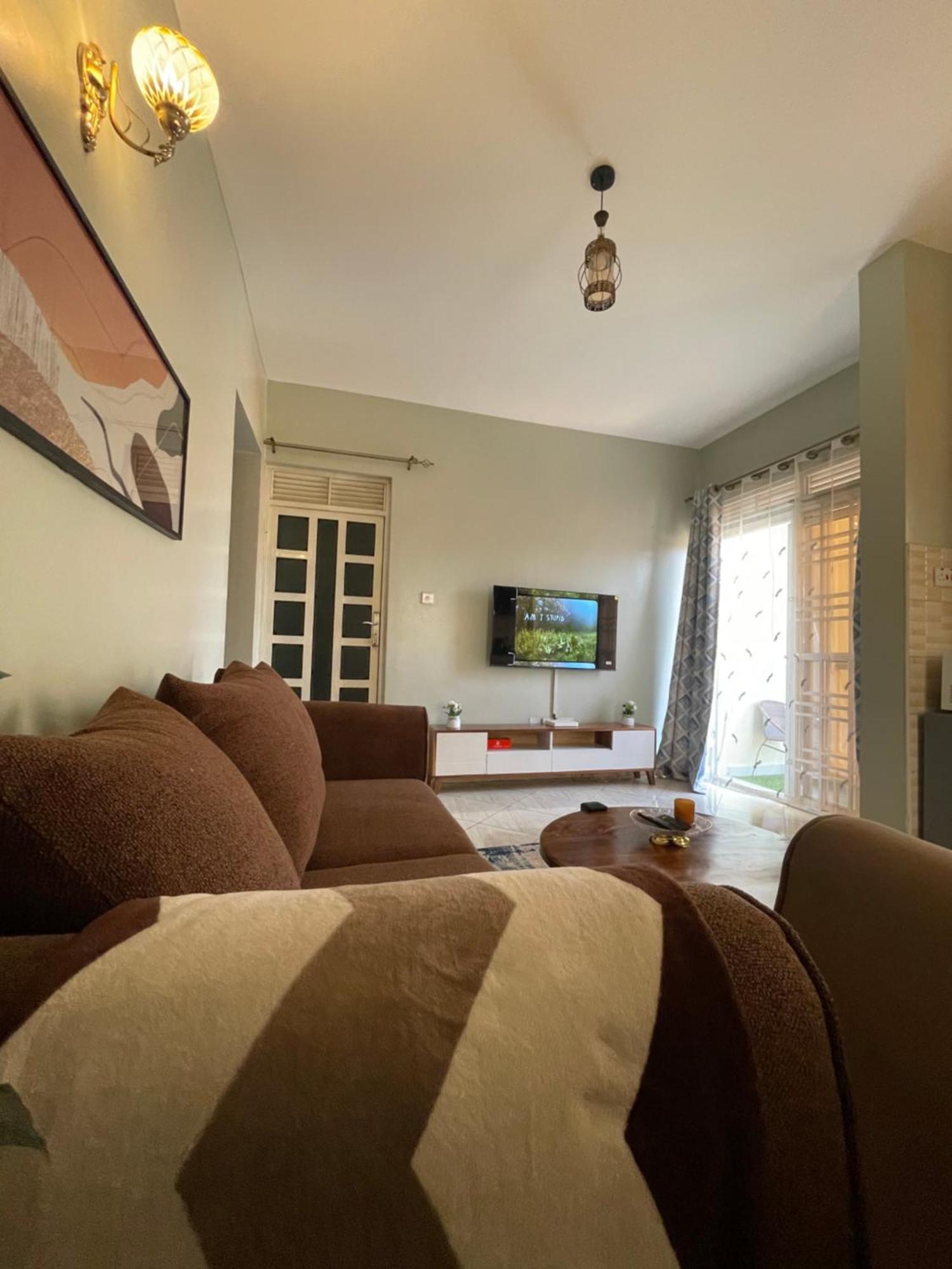 A-grade Living-wifi & Parking Appartement *