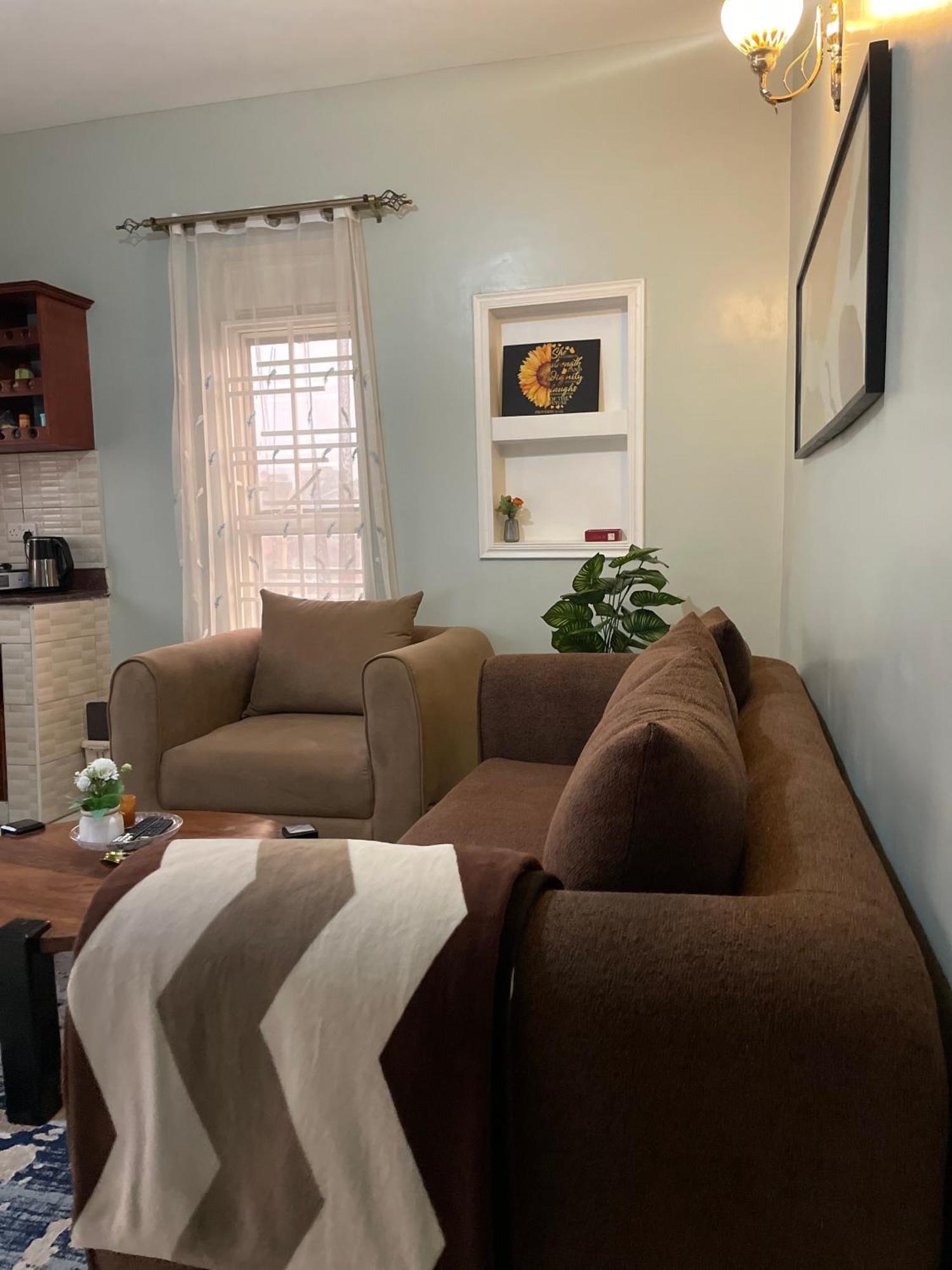 Appartement A-grade Living-wifi & Parking Kampala